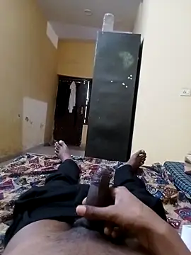 bigcocklandlo online show from May 2026 06:43:02 AM