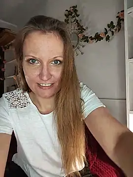 Candy Cougar online show from May 2026 06:53:02 AM
