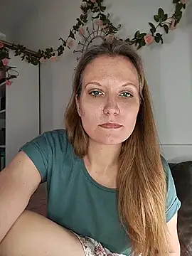 Candy Cougar online show from July 2026 06:40:02 AM
