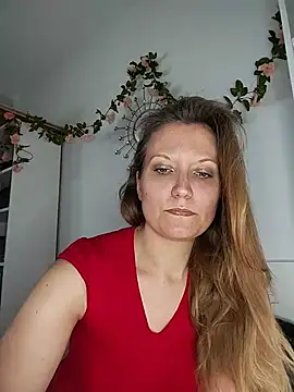 Candy Cougar online show from July 2026 06:53:01 AM