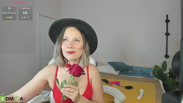 Nikki Mi1k online show from June 2026 02:07:02 PM