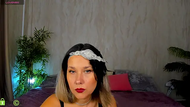 Nikki Mi1k online show from June 2026 01:34:01 AM