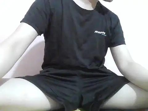Zineyy online show from June 2026 04:24:02 PM
