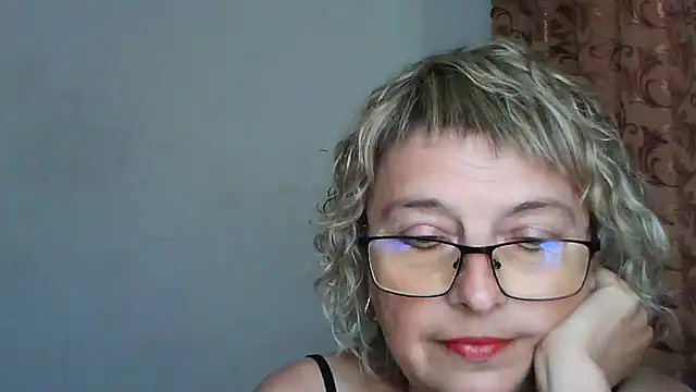ElizabethGorden online show from June 2026 12:02:01 PM