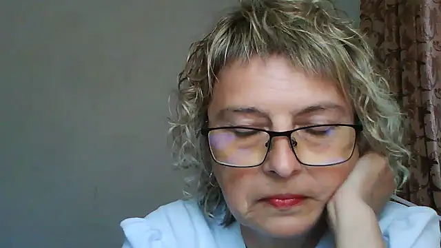 ElizabethGorden online show from June 2026 01:43:01 PM