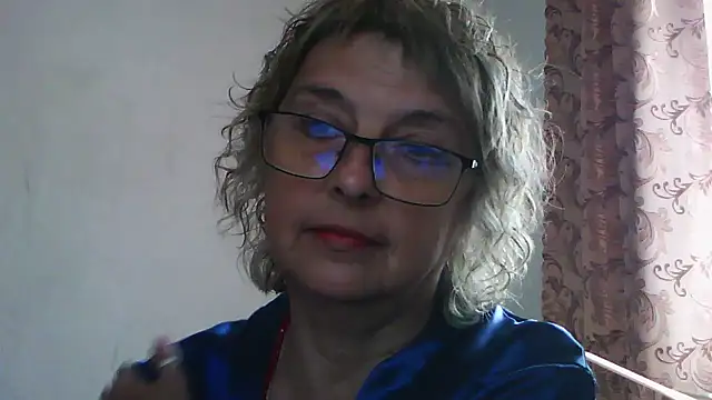 ElizabethGorden online show from June 2026 06:18:01 AM