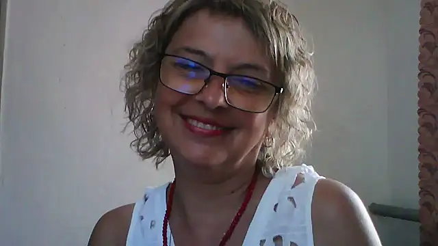 ElizabethGorden online show from June 2026 07:14:02 AM