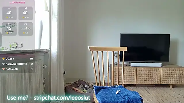 leeoslut online show from May 2026 06:21:03 AM
