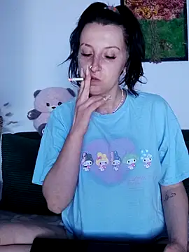 Goddessm00n1 online show from May 2026 10:07:01 PM