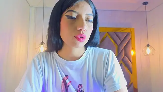 Ey Im simone  online show from May 2026 12:01:01 PM