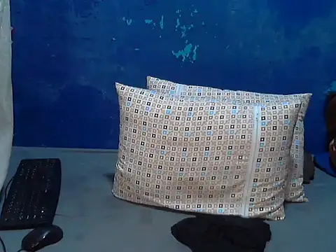 Snapshot of hotchilimom chatting on February 2026 05:23:01 AM hotchilimom online show from February 2026 05:23:01 AM