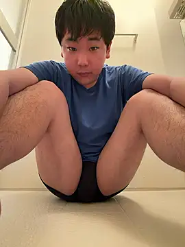 YuuYuu 010 online show from May 2026 09:09:02 PM