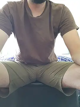 Behindobjects online show from May 2026 07:42:02 PM