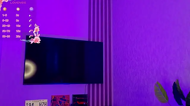 NikkiNicoleNyx online show from June 2026 08:18:01 AM