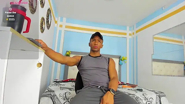 CloeHuffman online show from June 2026 08:39:02 PM