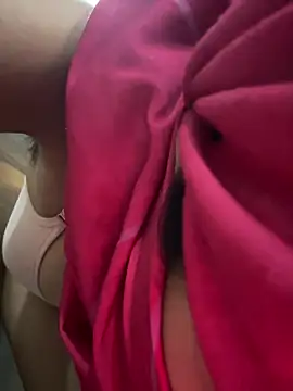 hot avni online show from May 2026 06:31:02 AM
