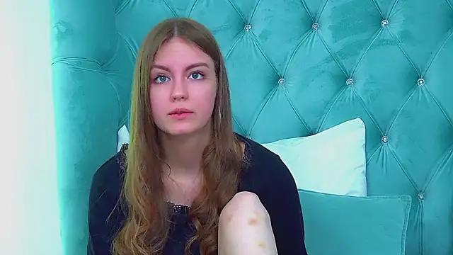 Snapshot of SofiaSarvains chatting on May 2026 10:36:01 AM SofiaSarvains online show from May 2026 10:36:01 AM