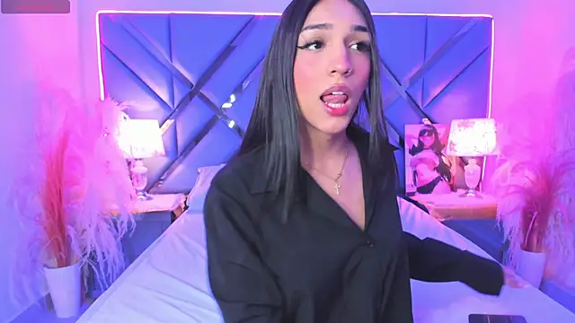 MadisonHerrera online show from May 2026 06:03:01 PM
