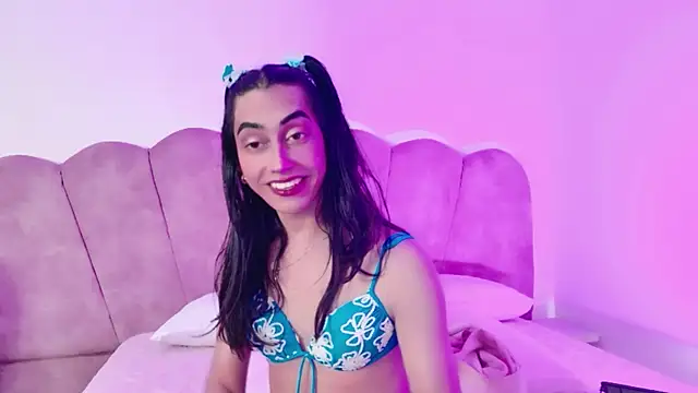 Alexadomina22 online show from July 2026 08:11:02 PM