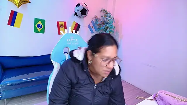 Isabella rows online show from July 2026 11:34:01 AM