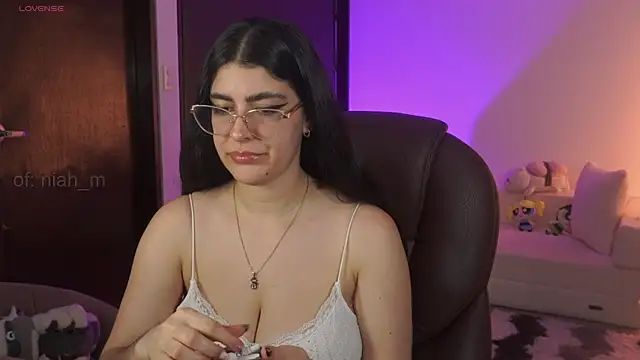  Niah online show from May 2026 01:11:02 AM