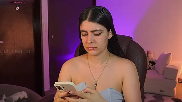  Niah online show from May 2026 12:41:02 AM
