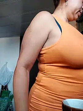 Tumilf online show from May 2026 01:28:01 PM