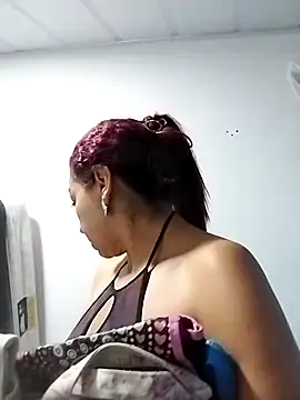 Tumilf online show from May 2026 11:12:01 PM