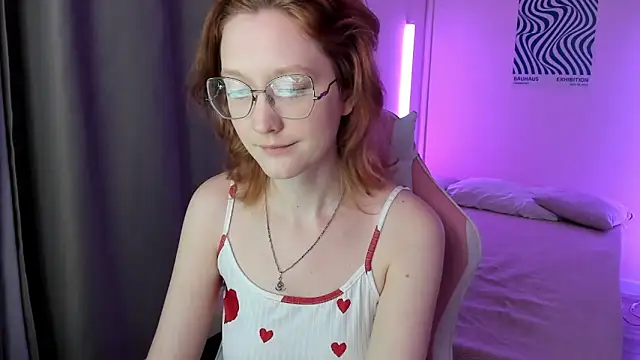 LunaTerry online show from May 2026 10:36:01 AM
