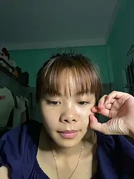 Cry sexy online show from May 2026 04:01:02 PM