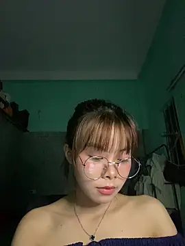 Cry sexy online show from May 2026 04:01:02 PM