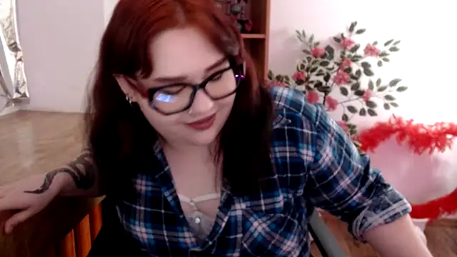 KarolinasHot online show from June 2026 01:27:01 AM