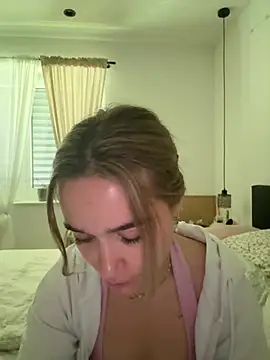 LillyStarr online show from June 2026 09:51:01 AM