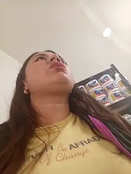 VANESSA  28 online show from May 2026 07:33:02 PM