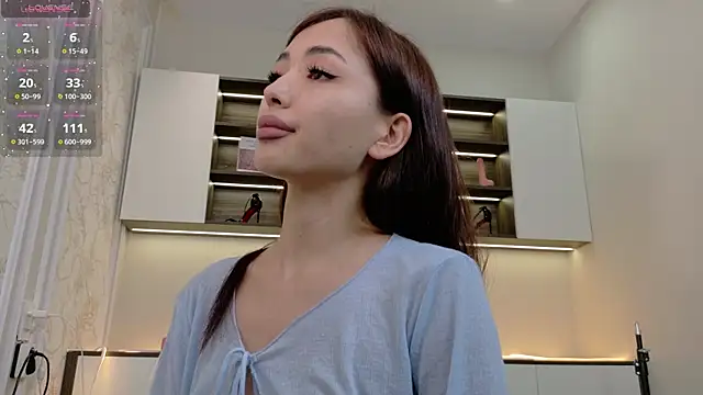 nyxxfire online show from May 2026 11:20:01 AM