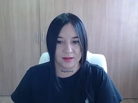 Haileey ross online show from May 2026 02:12:01 PM