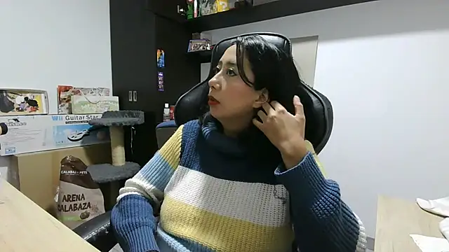 saramaSS online show from May 2026 04:10:01 AM