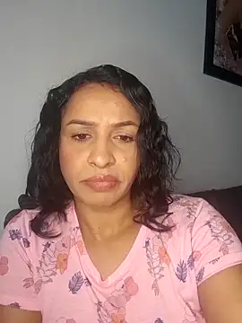 Snapshot of mell0102 chatting on May 2026 12:55:02 PM mell0102 online show from May 2026 12:55:02 PM