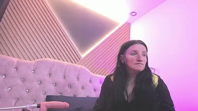 CloeMature online show from June 2026 02:56:01 AM