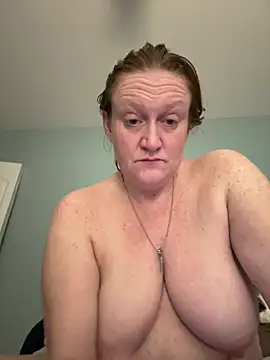 Kellilyn10 online show from May 2026 04:07:02 AM
