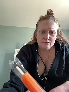 Kellilyn10 online show from June 2026 03:36:01 PM