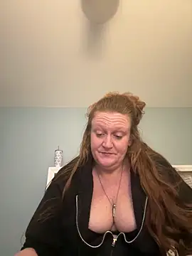 Kellilyn10 online show from June 2026 02:34:02 AM