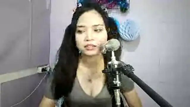 FerminaBoutwell online show from May 2026 11:16:01 AM