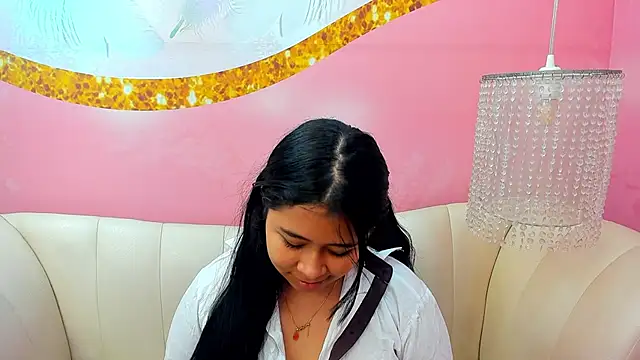 AriaMoonnn online show from May 2026 02:50:01 AM