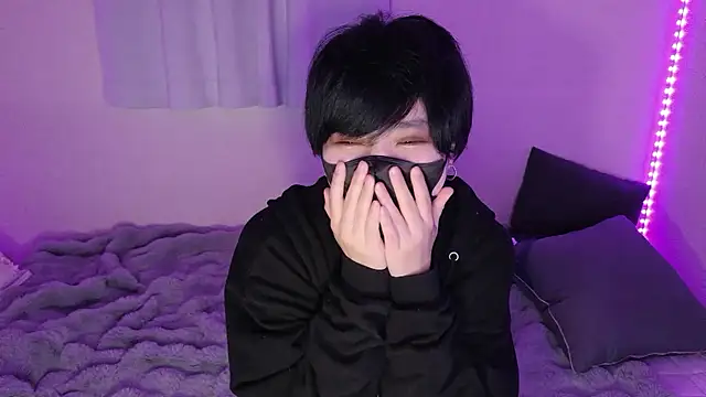 boyishmikuri online show from July 2026 02:01:01 PM