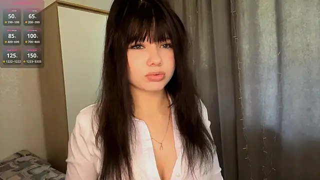 EmilyMercurial online show from May 2026 07:47:01 AM