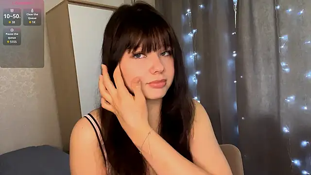 EmilyMercurial online show from May 2026 09:16:02 AM