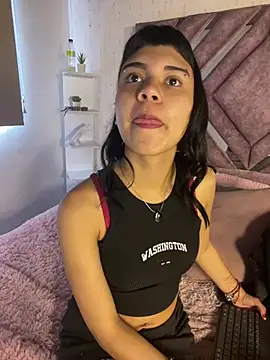 AntonellaCooper Pink online show from July 2026 08:58:01 PM