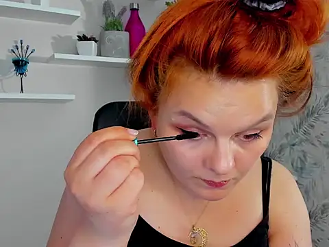 GingerKitten1 online show from May 2026 05:47:01 AM