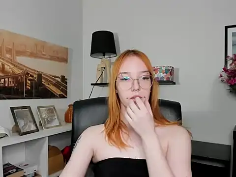 foxSonya online show from May 2026 12:34:02 PM